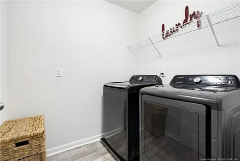 913 Sapphire Stone Lane Hope Mills NC 28348
