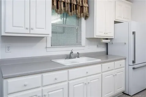 401 W Brocklyn Street Benson NC 27504