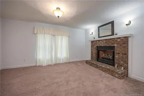 401 W Brocklyn Street Benson NC 27504