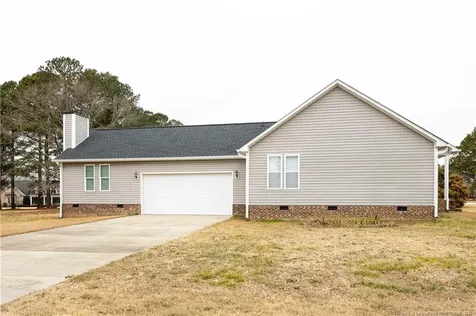 401 W Brocklyn Street Benson NC 27504
