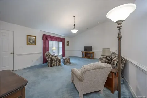 401 W Brocklyn Street Benson NC 27504
