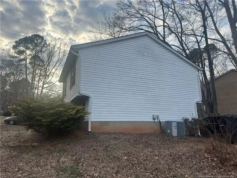 7121 Shellburne Drive Raleigh NC 27612