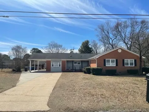6441 Kincross Avenue Fayetteville NC 28304