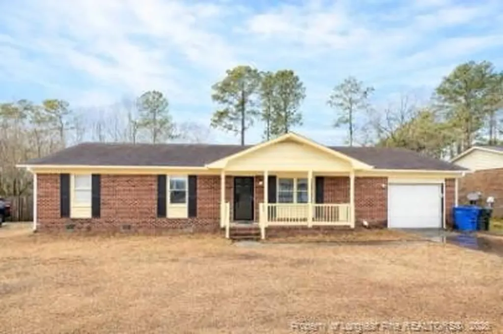 6658 Vaughn Road Fayetteville NC 28304