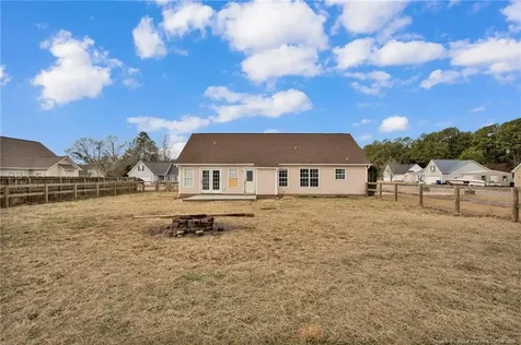160 Moorea Drive Raeford NC 28376