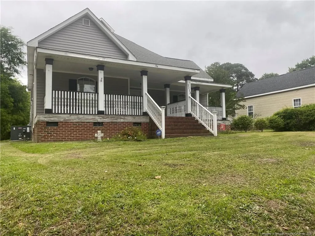 2113 Lee Avenue Sanford NC 27330