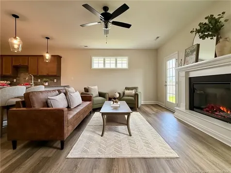 253 Crowville Street Raeford NC 28376
