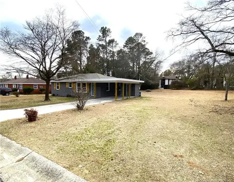 3037 Wedgewood Drive Fayetteville NC 28301