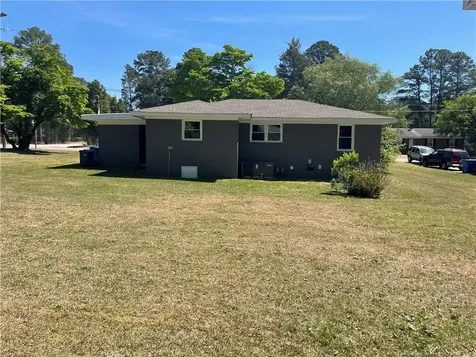 3037 Wedgewood Drive Fayetteville NC 28301