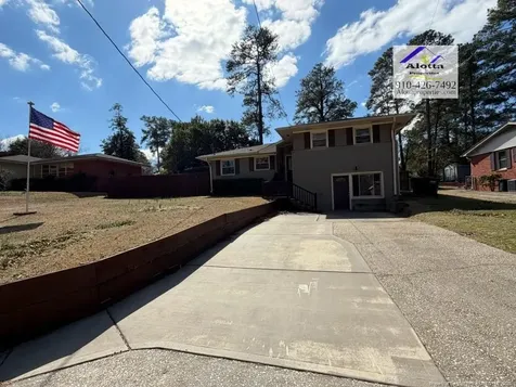 1817 Mcgougan Road Fayetteville NC 28303