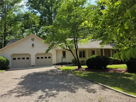 678 Loblolly Drive Vass NC 28394
