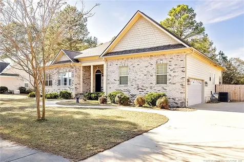 6209 Castlebrooke Lane Linden NC 28356