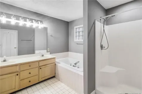 5516 Kenmure Place Fayetteville NC 28311