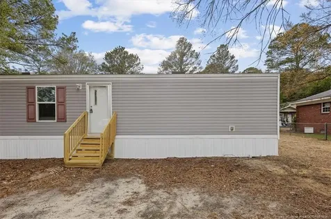 5552 Jackson Street Hope Mills NC 28348