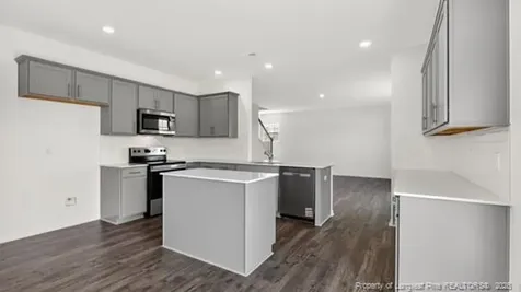 700 Lazy Elm Lane Aberdeen NC 28315