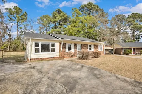 6507 Amanda Circle Fayetteville NC 28304