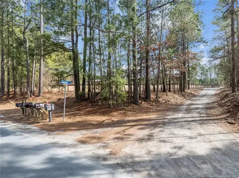 690 Poole Road Raeford NC 28376