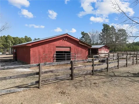 690 Poole Road Raeford NC 28376