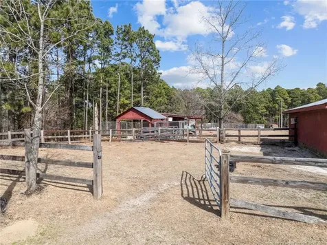 690 Poole Road Raeford NC 28376