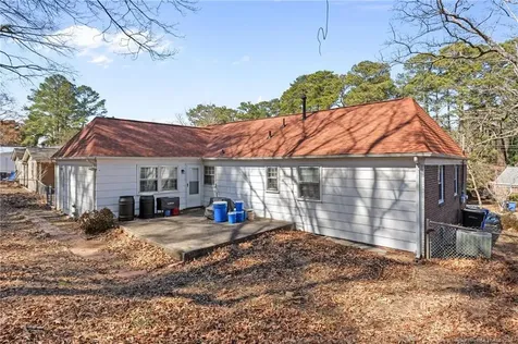 726 Ashboro Street Fayetteville NC 28311