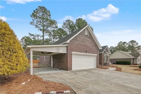 1231 Four Wood Drive Fayetteville NC 28312