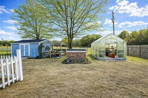 2001 Old Lumberton Road Whiteville NC 28472