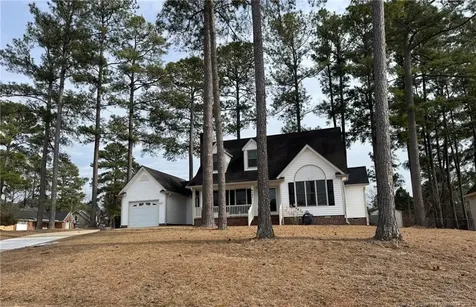 6101 Lakeway Drive Fayetteville NC 28306