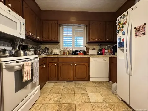 408 Old Farm Road Raeford NC 28376