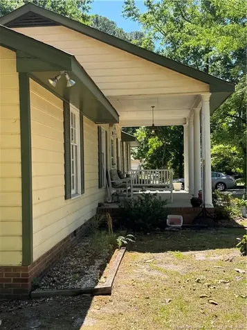 408 Old Farm Road Raeford NC 28376