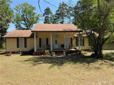 408 Old Farm Road Raeford NC 28376