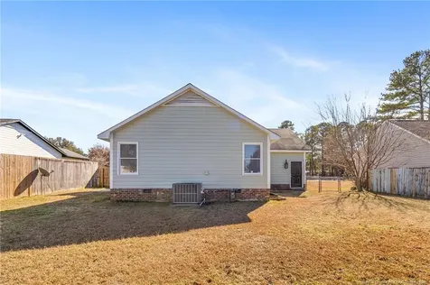 5008 Shimmer Drive Fayetteville NC 28304