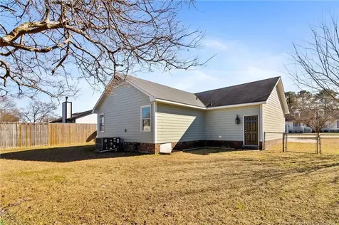 5008 Shimmer Drive Fayetteville NC 28304