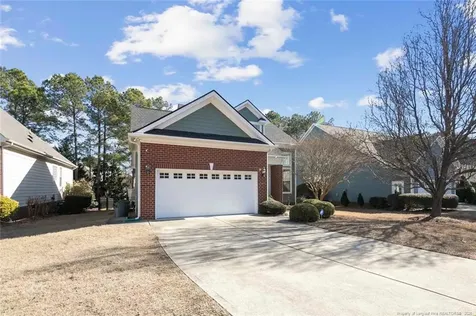 98 Cottswold Lane Spring Lake NC 28390