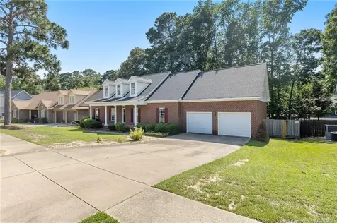 8017 Trout Creek Road Fayetteville NC 28304
