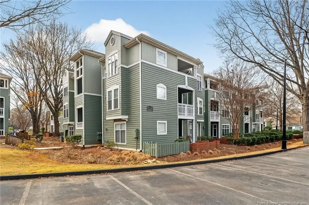 1221 Westview Lane Raleigh NC 27605