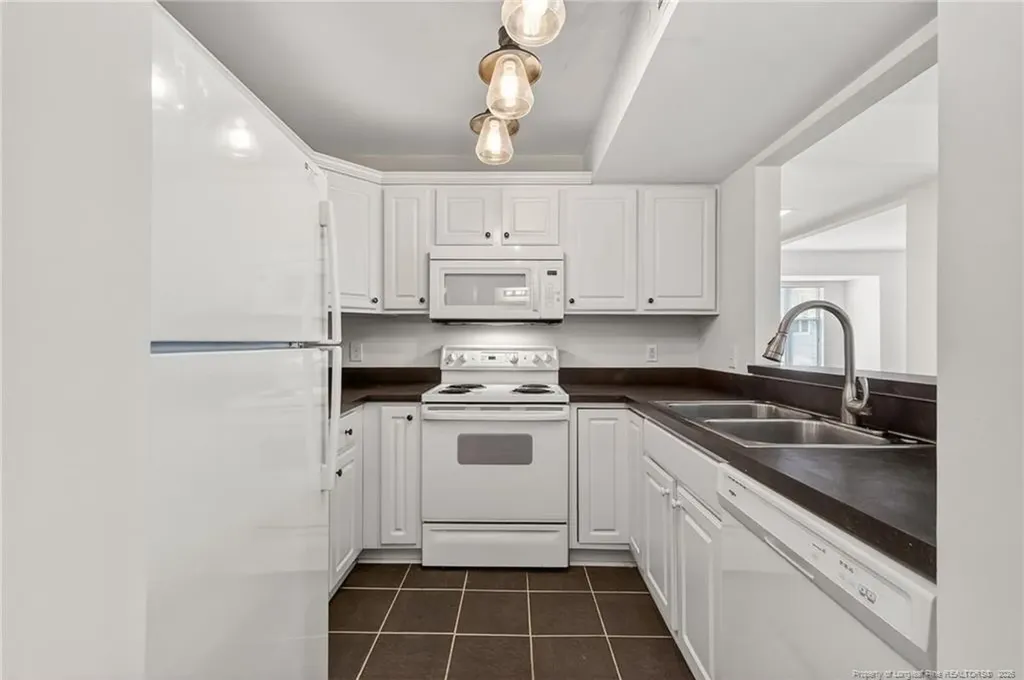 1221 Westview Lane Raleigh NC 27605
