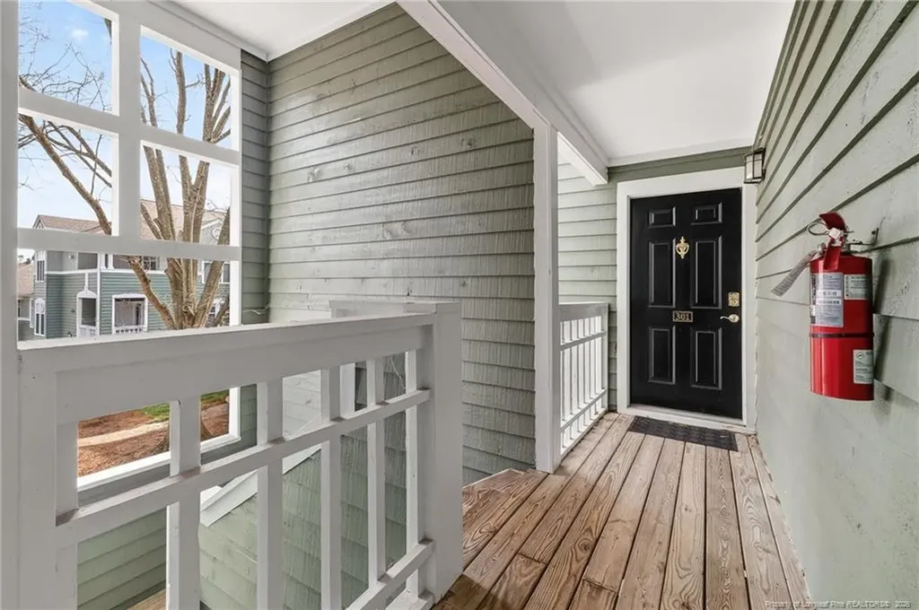 1221 Westview Lane Raleigh NC 27605