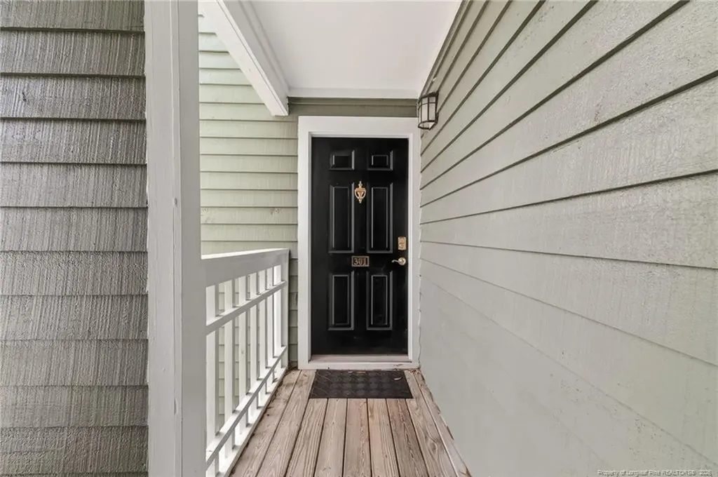 1221 Westview Lane Raleigh NC 27605