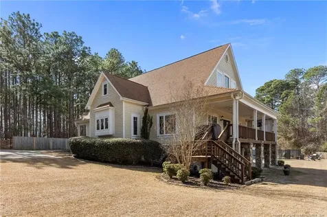 144 W Lake Ridge Road Raeford NC 28376