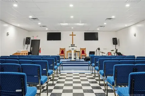 405 N Main Street Spring Lake NC 28390