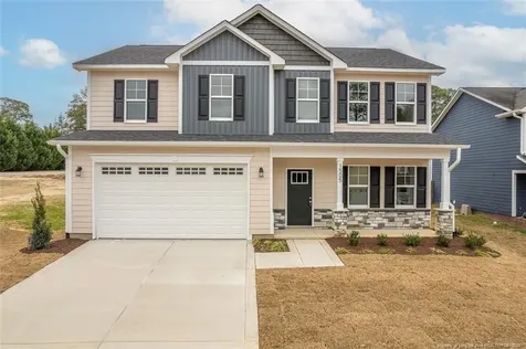 1505 Stonewood Drive Fayetteville NC 28306