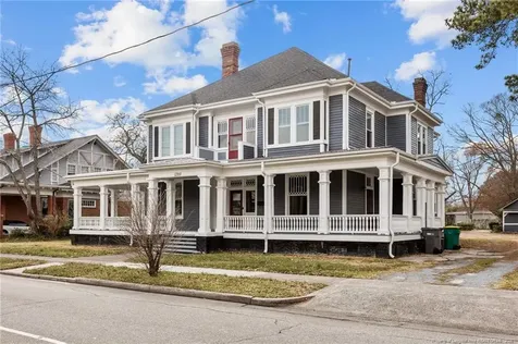 1209 N Elm Street Lumberton NC 28358
