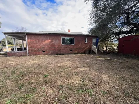10199 Aberdeen Road Aberdeen NC 28315