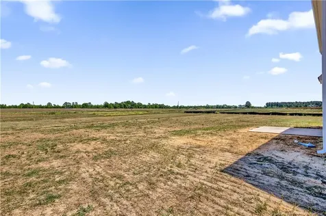 80 Coachman Lane Autryville NC 28318