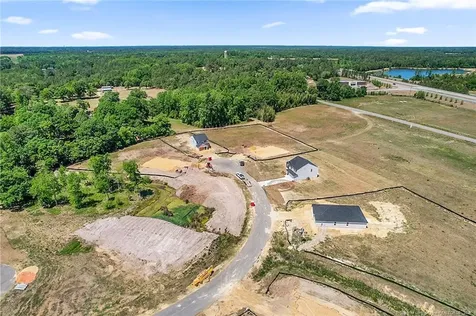 80 Coachman Lane Autryville NC 28318