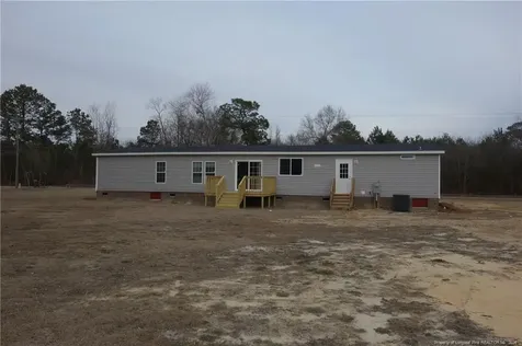 1438 Twisted Hickory Road Elizabethtown NC 28337