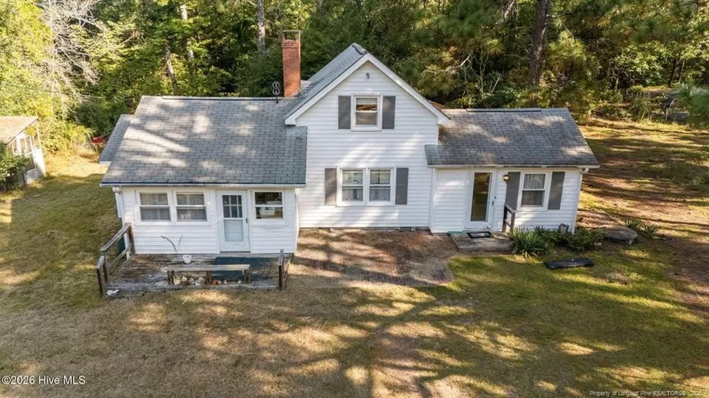 376 Foxfire Road Aberdeen NC 28315