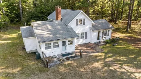 376 Foxfire Road Aberdeen NC 28315