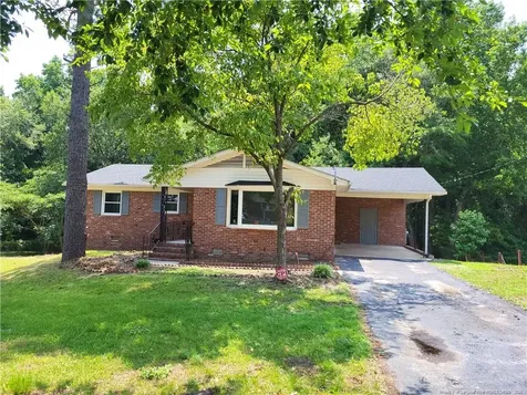 182 Summer Hill Road Fayetteville NC 28303