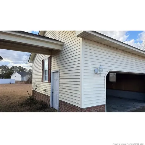 47 Hidden Cove Lane Clinton NC 28328
